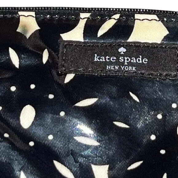 Kate Spade Black and Ivory Daisy Print Small Vinyl Zipper Pouch - Picture 4 of 4